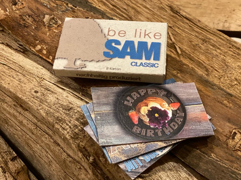 Edition med Kartenbox von be like SAM
